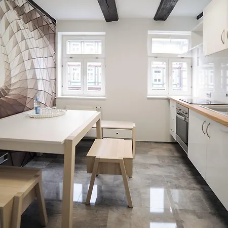 Designpension Idyll Nr2 Garni Hotel
