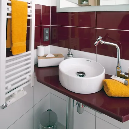 Designpension Idyll Nr2 Garni מלון 4*