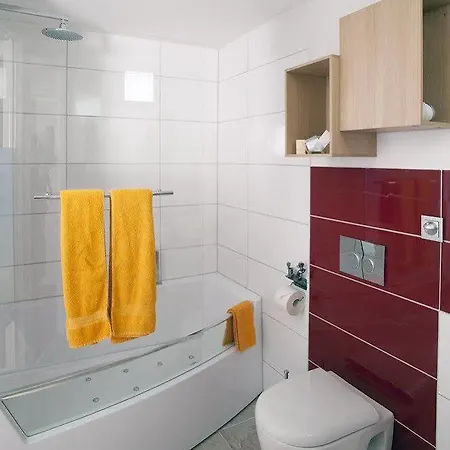 Designpension Idyll Nr2 Garni 4* ורניגרוד