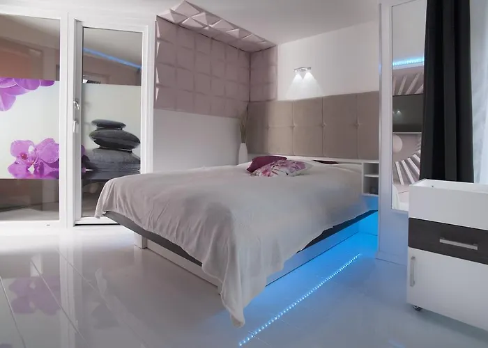 Designpension Idyll Nr2 Garni